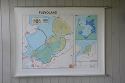 Oude wandkaart Flevoland